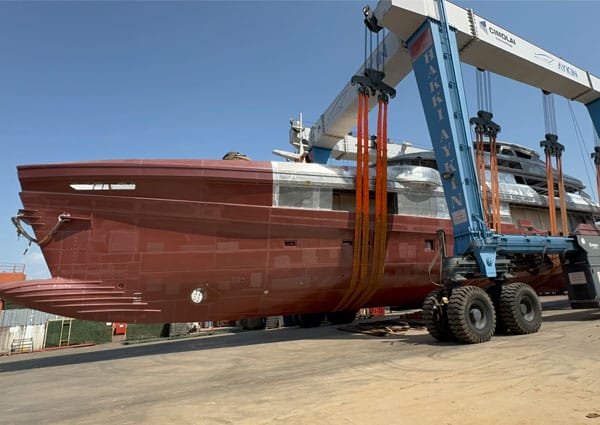 engineering_yacht_600x425